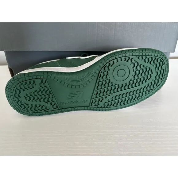 New Balance 480 Basketball Inspired Sneakers in Green/White Men’s 5 Women’s 6.5