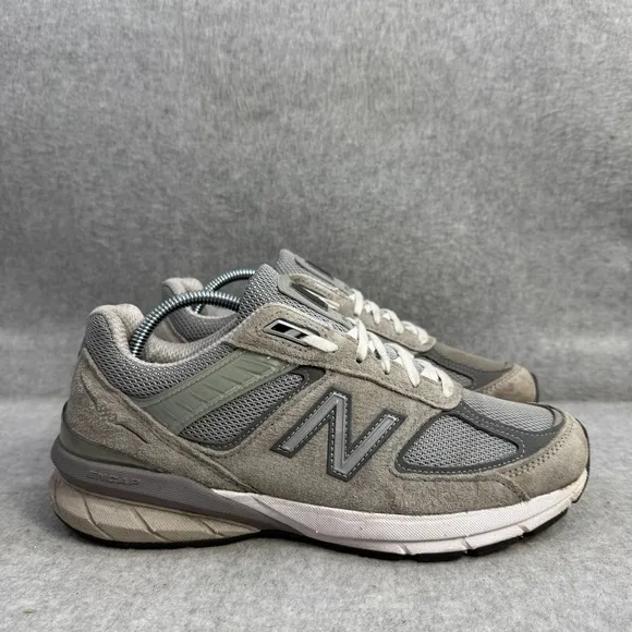 New Balance 990 Womens Shoes Size 7.5 Grey &amp; White Suede Casual Running Sneakers