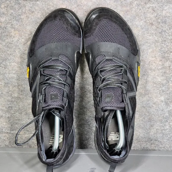 New Balance Minimus Trail MT10 Barefoot Shoes Sneakers Black Mens Sz 12 MT10SB