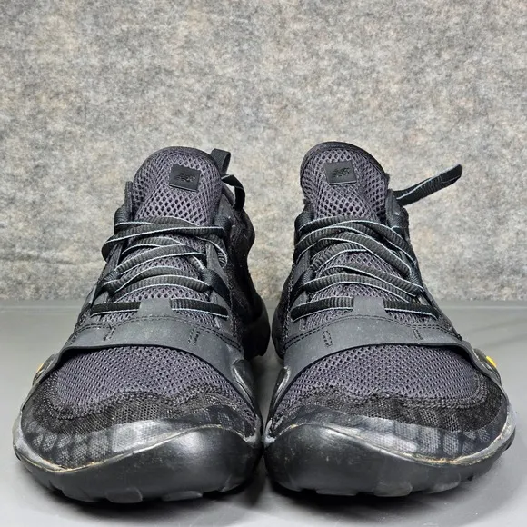 New Balance Minimus Trail MT10 Barefoot Shoes Sneakers Black Mens Sz 12 MT10SB