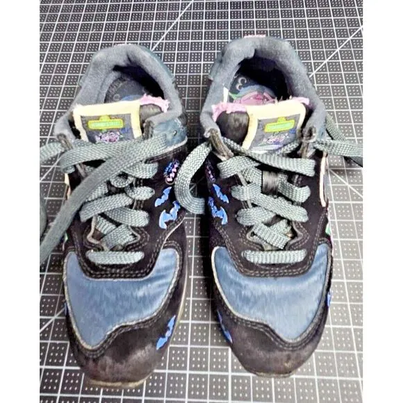 NEW BALANCE Sesame Street &quot; the count &quot; kids Athletic suede‎ shoes Sz 11.5M