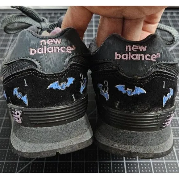 NEW BALANCE Sesame Street &quot; the count &quot; kids Athletic suede‎ shoes Sz 11.5M