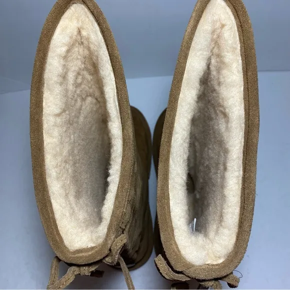New BearPaw Women’s Phylly Hickory II Tan Suede Lace-Up Boots Size 11