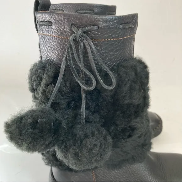 New Born Leather Shearing Lining Pom Pom Boots Black sz 1 kids winter snow
