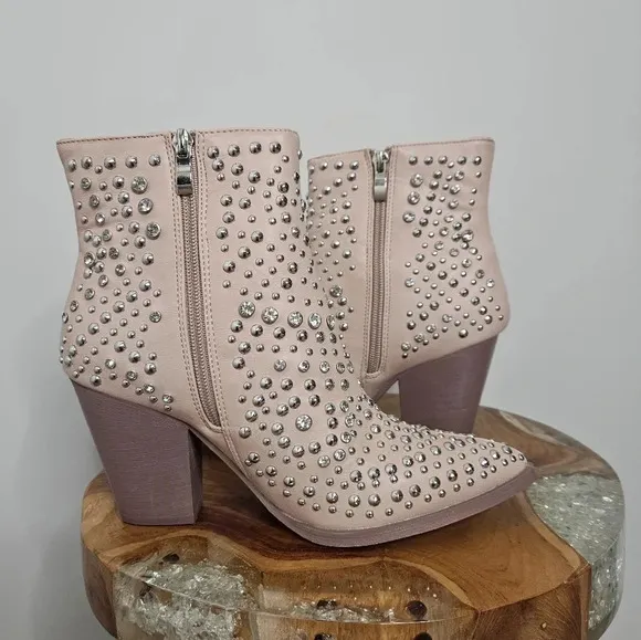 New Corkys Line Dance Blush Pink Studded Crystal Western Ankle Boots