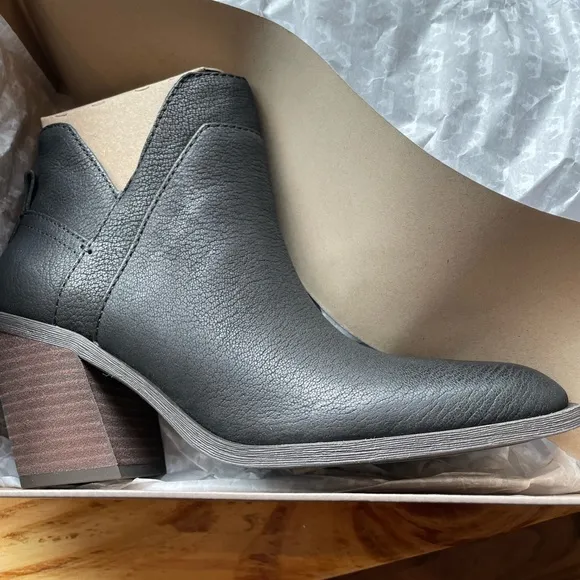 New Crown Vintage Boots