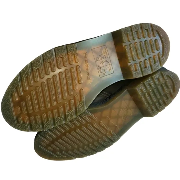 NEW DR. MARTENS 1461 Carrara In Olive Leather Oxford Unisex Women's‎ 7 / Men's 6