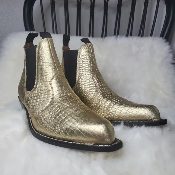 NEW FREE PEOPLE Beau Western Boots Croc  Metallic Chelsea Style Boots Booties 39