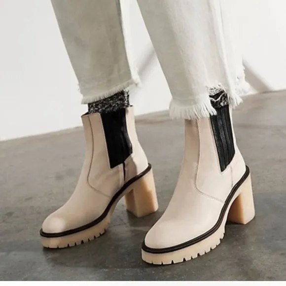 NEW Free people james Chelsea  chunky  heels boots shoes  in bone size 7…