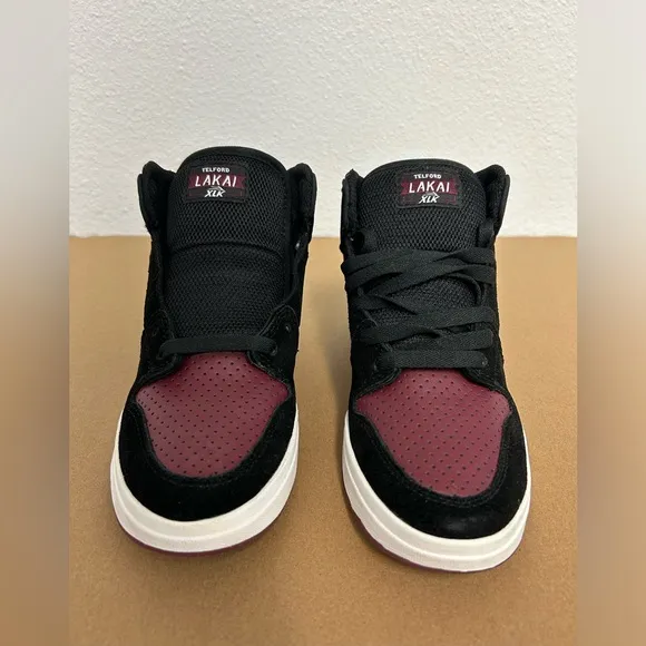 NEW! Lakai Skateboard Shoes Sneakers Telford Black/Burgundy Suede Size 4 Youth