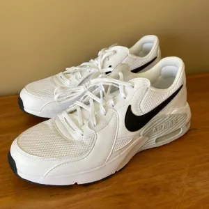 NEW! Men’s Nike Air Max Excee. Size 13