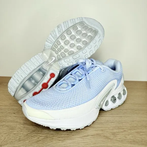 NEW Nike Air Max DN FJ3145-400 Women's Size 7 Running Shoes
