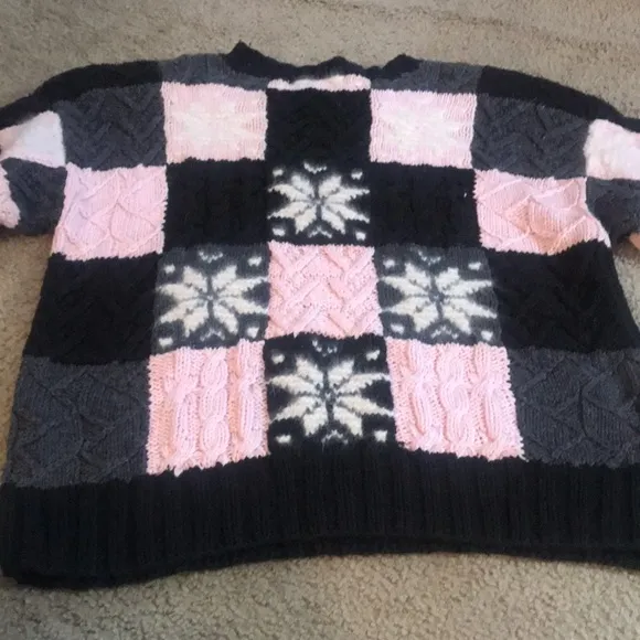 🌸NEW🌸 Patchwork Hand Knitted Vintage Sweater