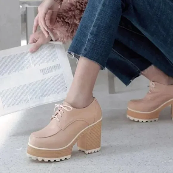 NEW RETRO CHUNKY PINK OXFORD HEELS