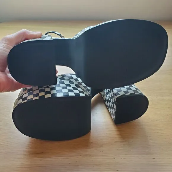 NEW Steve Madden Charlize Checkerboard Platform Heels