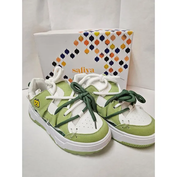 New unisex sneaker skater graffiti shoes retro nostalgic 90's vibe never worn