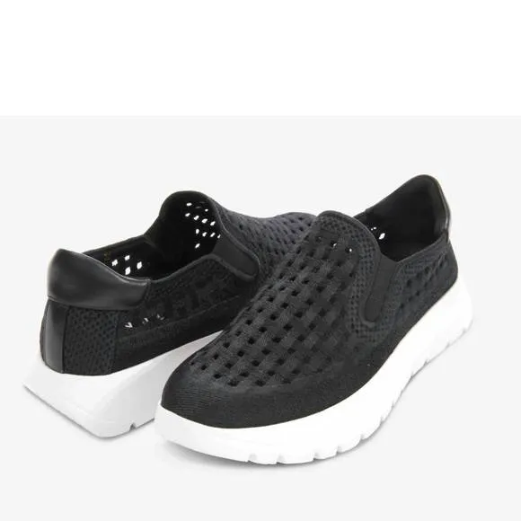 NEW VANELI women quay shoes in black