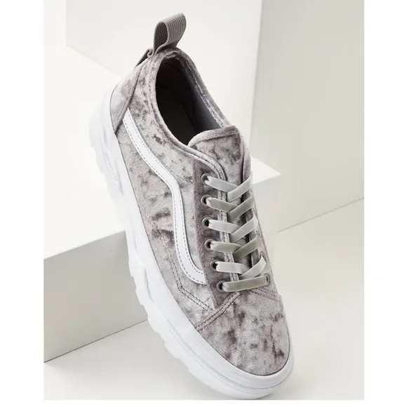 NEW Vans Crushed Velvet Sentry Old Skool WC Sneakers