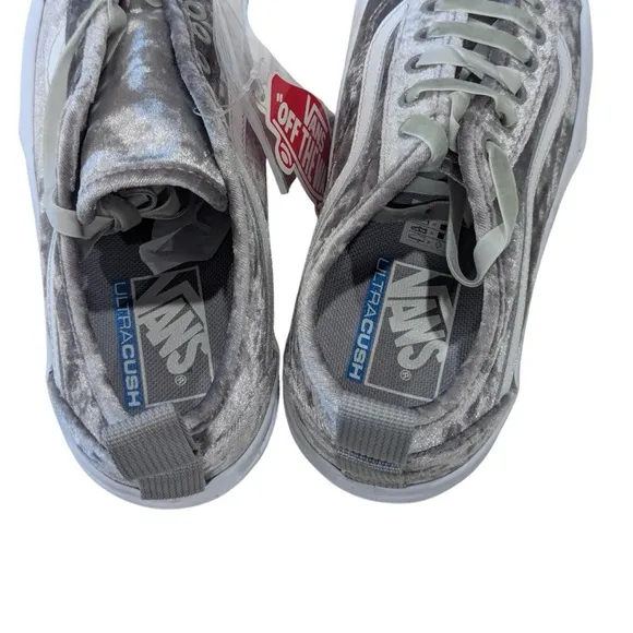 NEW Vans Crushed Velvet Sentry Old Skool WC Sneakers
