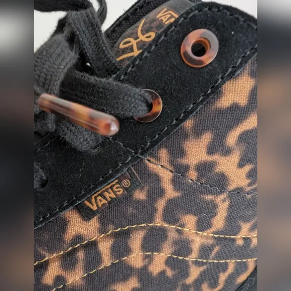 NEW VANS The Lizzie Sneaker Tortoise Shell Unisex MEN 11 WOMEN 12.5 Brown Black