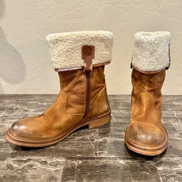 NEW Vintage Foundry Co. Trina Leather Fold Over Boots