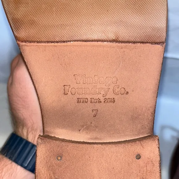 NEW VINTAGE FOUNDRY CO Women's Allison Ankle Boots Size 7