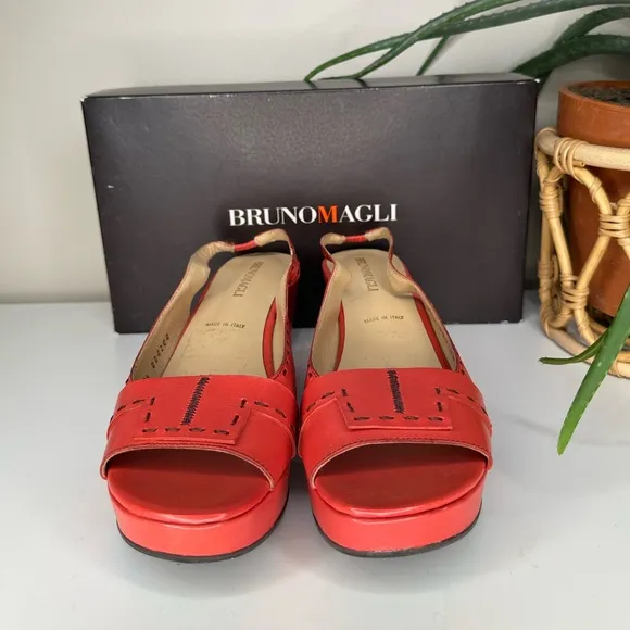 NEW VTG Bruno Magli Italian Leather Wedge Sandals Papavero Red Y2K, 39.5 US 9.5
