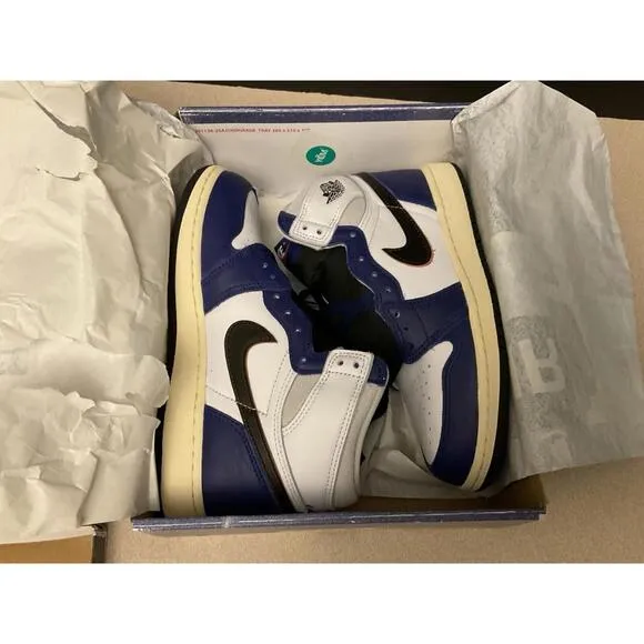New! Youth Nike Air Jordan 1 Retro High OG Rare Air DZ5485-100 Shoes. Size 4Y.