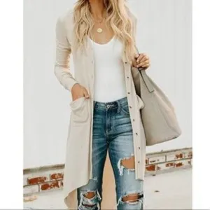New Button Down Pocketed Knit Cardigan