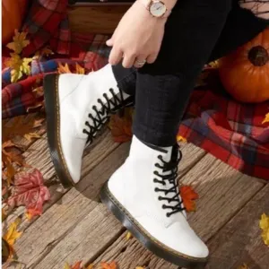 NEW Dr. Martens ZAVALA white patent leather lace up combat boots 10