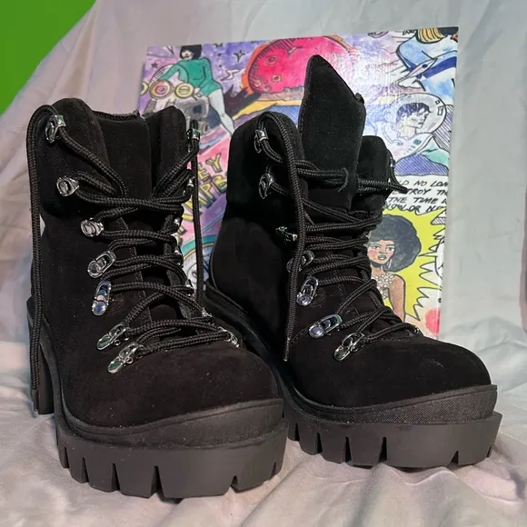 NIB $195 Jeffrey Campbell | Golan | Heeled Boots | Oiled Suede in Black