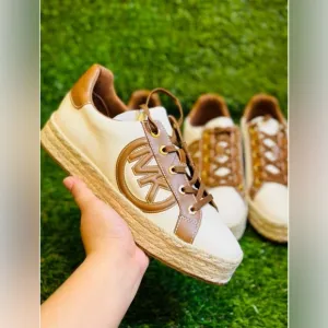 NIB Michael kors women’s poppy fashion espadrille shoes