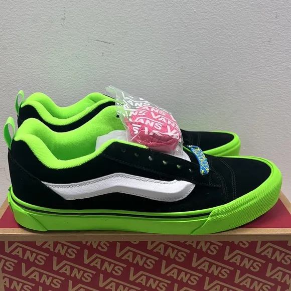 NIB - Vans Knu Skool 'Pop Outsole - Green' VN000CRPGRN - Size 10.5