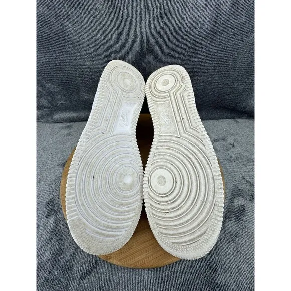 Nike Air Force 1 07 Shoe Men Size 10.5 Triple White Basketball Street Sneakers