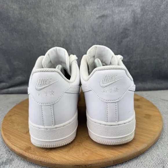 Nike Air Force 1 07 Shoe Mens Size 10.5 Triple White Basketball Street Sneakers