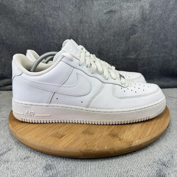 Nike Air Force 1 07 Shoe Mens Size 10.5 Triple White Basketball Street Sneakers