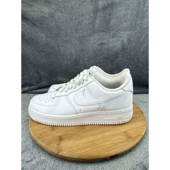Nike Air Force 1 07 Shoes Men Size 10 Triple White Basketball Street Sneakers