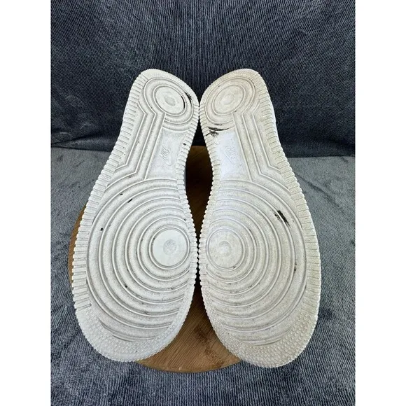 Nike Air Force 1 07 Shoes Mens Size 10 Triple White Basketball Street Sneaker