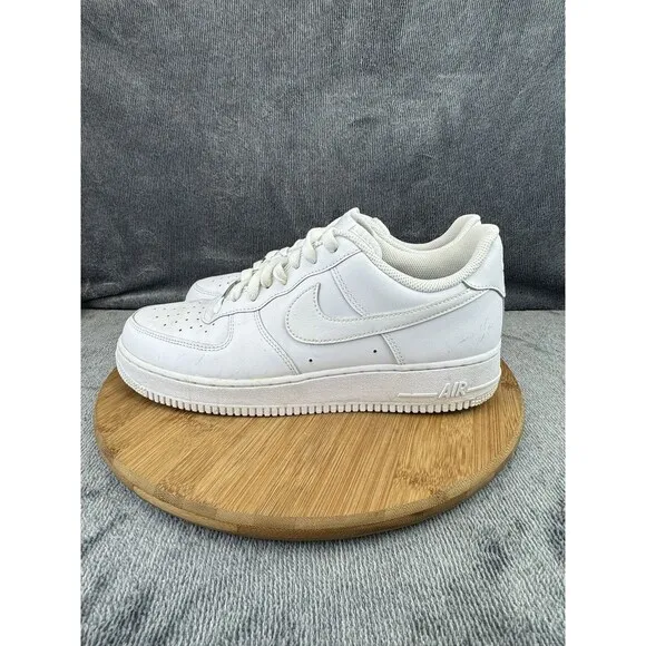 Nike Air Force 1 07 Shoes Mens Size 10 Triple White Basketball Street Sneakers