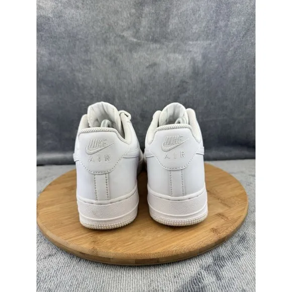 Nike Air Force 1 07 Shoes Mens Size 10.5 Triple White Basketball Street Sneakers