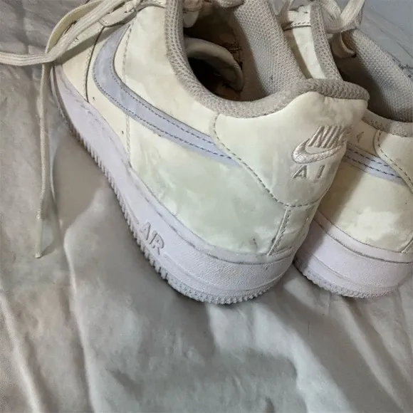 Nike Air Force 1 Low '07 White Unisex Sneakers Size 7Y Casual Shoes