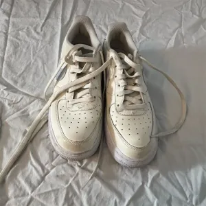 Nike Air Force 1 Low '07 White Unisex Sneakers Size 7Y Casual Shoes