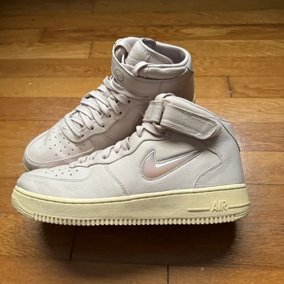 Nike Air Force 1 Mid Retro PRM Silt Red Sail Sneakers