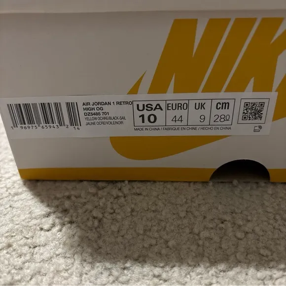 Nike Air Jordan 1 Men’s Size 10 Retro High OG Yellow Ochre DZ5485-701 Sneakers