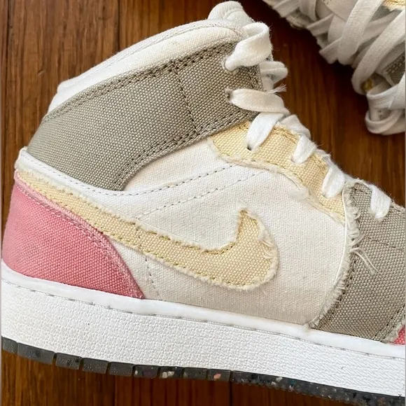 NIKE Air Jordan 1 Mid Pastel Grind Sneaker- Size Women's 6 / Youth 4.5