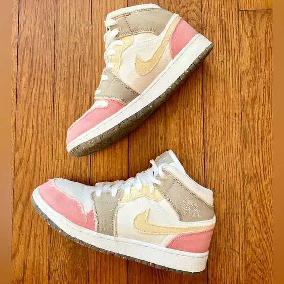 NIKE Air Jordan 1 Mid Pastel Grind Sneaker- Size Women's 6 / Youth 4.5