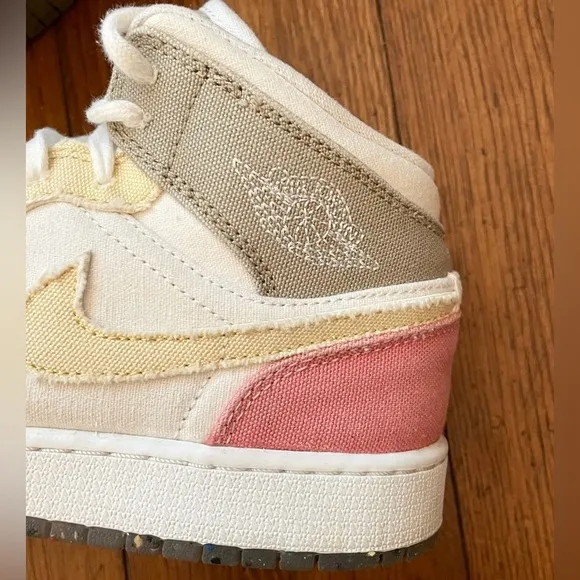 NIKE Air Jordan 1 Mid Pastel Grind Sneaker- Size Women's 6 / Youth 4.5