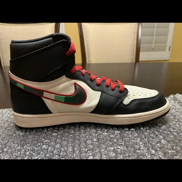 Nike Air Jordan 1 Retro High A Star is Born Sneaker Shoes Size US 13