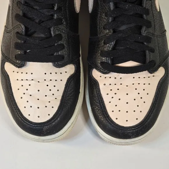 Nike Air Jordan 1 Retro High OG‎ Mens Size 9.5 Basketball Shoes 555088-081