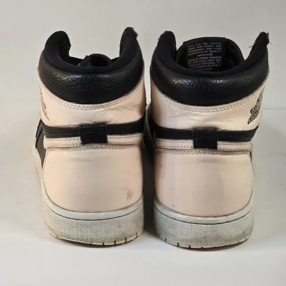 Nike Air Jordan 1 Retro High OG‎ Mens Size 9.5 Basketball Shoes 555088-081
